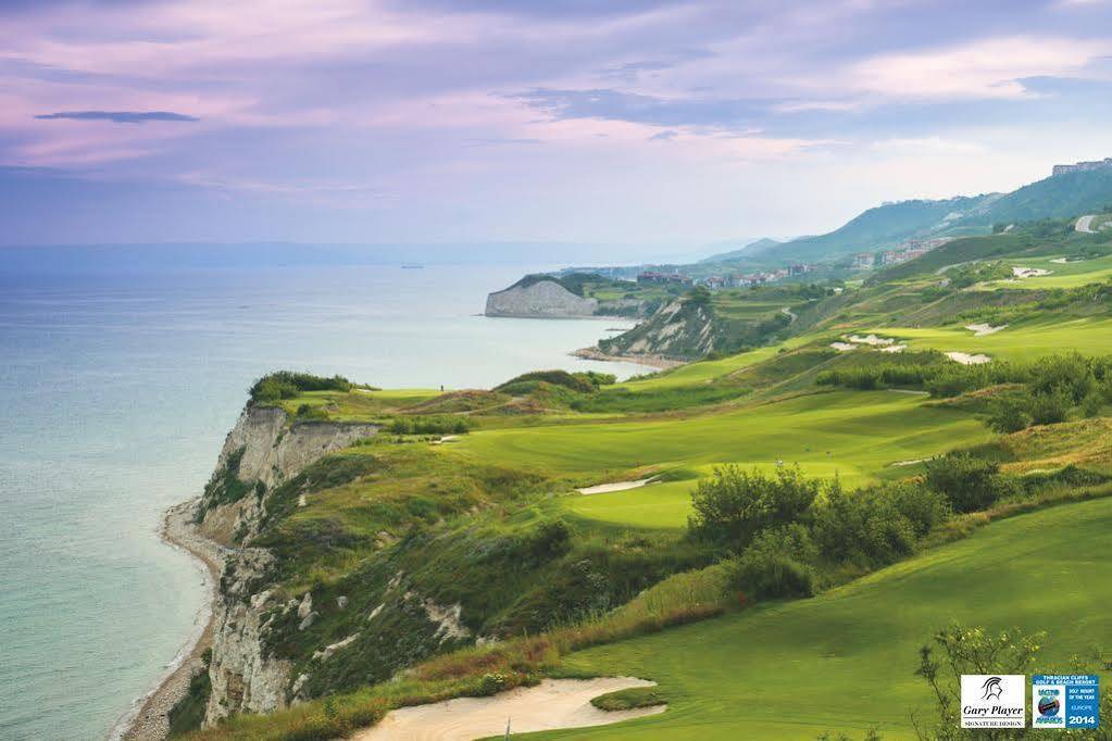 Complex Thracian Cliffs Golf & 5*